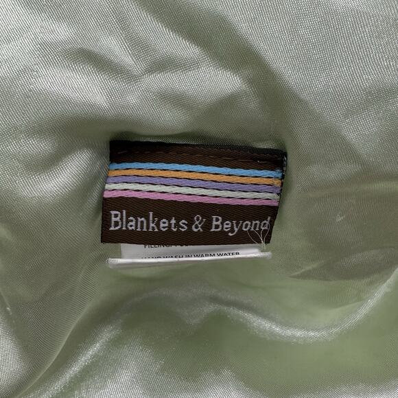 Blankets And & Beyond Green White Lovey Plush Bear Blanket Polka Dots Spots - Picture 3 of 3